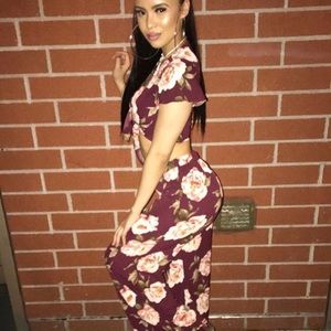 Boutique Floral Two Piece Set (crop top pant set)